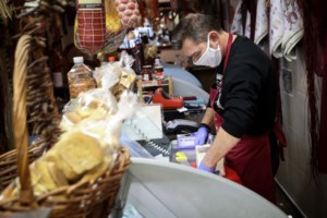 Χατζηδάκης: Πότε αυξάνονται οι συντάξεις για τους ασφαλισμένους με 30ετία - Έρχονται αλλαγές στα εργασιακά - εικόνα 2