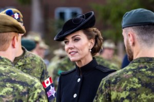 Οι Πρώτες Κυρίες: Η σπάνια κοινή εμφάνιση και το μεγάλο φάουλ της Μελάνια που προσπάθησε να ξεχωρίσει - εικόνα 10