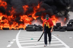 Τουρκία: Πιτσιρικάς άφησε εμβρόντητο τον Ερντογάν, έκανε του κεφαλιού του σε τελετή εγκαινίων [Βίντεο]