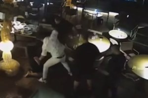 Χαλκιδική: Πώς οι αρχές εντόπισαν τον 32χρονο "φουσκωτό μποξέρ" - Νέες μαρτυρίες από την αιματηρή συμπλοκή στο beach bar