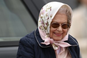 Βασίλισσα Ελισάβετ: Εκατοντάδες ακίνητα, εκτάσεις, αιολικά πάρκα, αμύθητης αξίας κοσμήματα - Η τεράστια περιουσία της - εικόνα 3