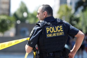 Μακελειό στη Σουηδία: Βίντεο από τη σοκαριστική στιγμή των πυροβολισμών στη "χειρότερη μαζική επίθεση" στην ιστορία της χώρας - εικόνα 16