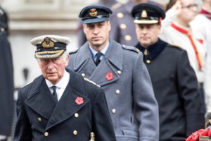 Καμίλα Πάρκερ Μπόουλς: Από... αντροχωρίστρα, βασιλική σύζυγος στο πλάι του Καρόλου - Η αξέχαστη κόντρα με την Νταϊάνα - εικόνα 4