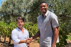 Οι εντυπωσιακές επενδύσεις του Γιάννη Αντετοκούνμπο στην Ελλάδα - εικόνα 4