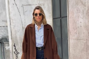 Xριστίνα Μπόμπα: Κομψή με φούτερ και μπότες - Πήγε σε άλλο επίπεδο το αθλητικό στυλ [εικόνες]