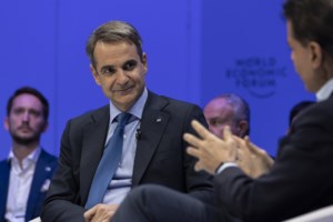 Συνάντηση Σακελλαροπούλου-Σολτς: Πολεμικές αποζημιώσεις και κατοχικό δάνειο έθεσε η ΠτΔ στο Γερμανό καγκελάριο - εικόνα 2