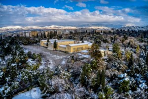 ΔΕΔΔΗΕ: Επανήλθε η ηλεκτροδότηση στα 38.000 από τα 70.000 νοικοκυριά - Πού συνεχίζεται η μάχη της αποκατάστασης