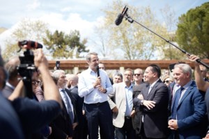 Μητσοτάκης: "Ο ΣΥΡΙΖΑ και η Χρυσή Αυγή έριξαν την κυβέρνηση Σαμαρά το 2014"