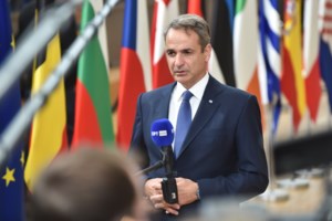 Βολές κατά της κυβέρνησης για τα ελληνοτουρκικά μετά την κριτική Σαμαρά - Ενημερώνει τους βουλευτές ο Γεραπετρίτης