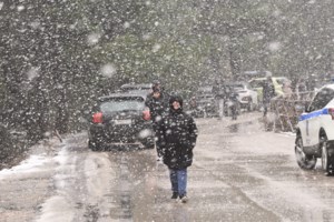 Στα λευκά τα ορεινά της Αττικής: Σε ετοιμότητα ο μηχανισμός, πώς θα εξελιχθεί ο καιρός τις επόμενες μέρες - εικόνα 9