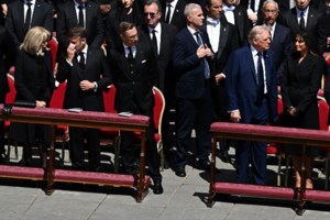 Οργή Τραμπ και επίθεση στον Πούτιν: "Ίσως δεν θέλει να σταματήσει ο πόλεμος- Μήπως πρέπει να αντιμετωπιστεί αλλιώς;"