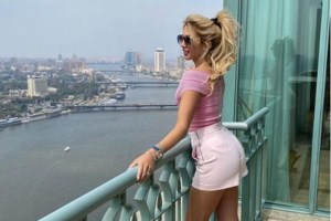 Σίσσυ Χρηστίδου: Διακοπές στη Ρόδο με τους γιους της - Το βίντεο από τις νεροτσουλήθρες