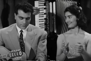 Μαρινέλλα: Νοσηλεύτηκε σε ιδιωτικό νοσοκομείο με κορονοϊό - Αναβλήθηκε η πρεμιέρα της στο NOX