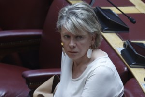 Ο Νίκος Ανδρουλάκης απαντά θυμωμένα στην Ελενα Ακρίτα: Όχι δεν κόψαμε τη Σύλβα από τις εκδηλώσεις για τα 50 χρόνια