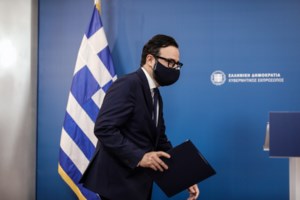 Το παρασκήνιο της αποχώρησης Ταραντίλη: Οι οικογενειακοί λόγοι και η πίεση που δεν άντεξε