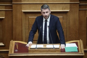 Νέος Εκπρόσωπος Τύπου του ΠΑΣΟΚ ο Θανάσης Γλαβίνας