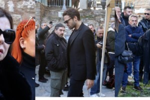 Βασίλης Καρράς: Στην Καβάλα η ταφή του - Η επιθυμία της οικογένειας και ο ξεχωριστός αποχαιρετισμός - εικόνα 3