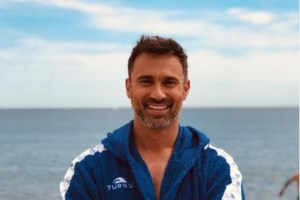 Το εξαιρετικό γούστο του Γιώργου Καπουτζίδη: Πλάνα από το εργένικο σπίτι του στην Αγία Παρασκευή