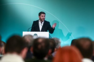 Νίκος Ανδρουλάκης: Ο πρωθυπουργός εμπαίζει εκατομμύρια Έλληνες - Ας σταματήσει να κάνει τον τροχονόμο των τραπεζών - εικόνα 2