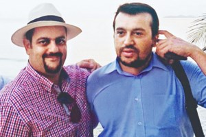 Τηλεοπτικές άδειες: Δεν θα εμφανιστεί για να απολογηθεί ο Παππάς - Αρνείται ο Βαξεβάνης ότι δόθηκαν 3 εκατ. για το Documento