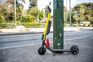 Ο δήμος Αθηναίων εξετάζει την απαγόρευση των πατινιών σε δρόμους της πόλης- Κάντο όπως το Παρίσι - εικόνα 2