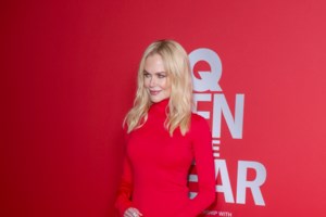 Για πάντα νέα: Η Νικόλ Κίντμαν με vintage φόρεμα Dolce & Gabbana από το 1998 και αγέραστο πρόσωπο στο κόκκινο χαλί - εικόνα 3