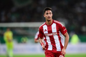 Ολυμπιακός-Αρμάνι Μιλάνο 89-68: Κυρίαρχος με ΜακΚίσικ και Βεζένκοβ σε κέφια