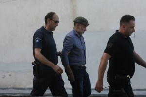 Κόντρα ΝΔ - ΣΥΡΙΖΑ για τον Κορκονέα: "Ελεύθερος με δικό σας νόμο" - "Χαίρεστε τόσο που καρφώνεστε" - εικόνα 2