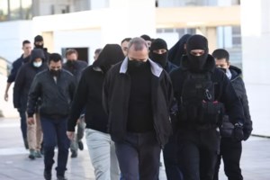 Κολωνός: H 8σέλιδη χειρόγραφη επιστολή του Ηλία Μίχου από το κελί της φυλακής: Αποδίδει τις πράξεις του... στον πειρασμό - εικόνα 3