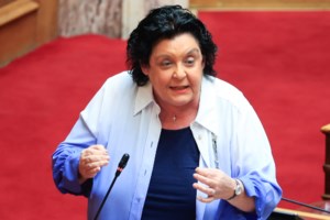 Βουλή: Υπερψηφίστηκε με αλλαγές το νομοσχέδιο για τα στρατιωτικά νοσοκομεία - Σύσσωμο "όχι" από την αντιπολίτευση