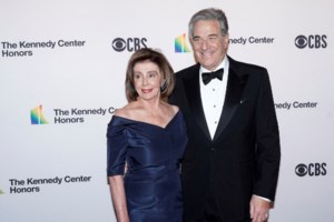 ΗΠΑ: Σε κάθειρξη 30 ετών καταδικάστηκε ο άνδρας που εισέβαλε στο σπίτι της Νάνσι Πελόζι και τραυμάτισε τον σύζυγό της - εικόνα 3