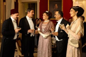 Μιμή Ντενίση - Το νέο της εγχείρημα: Ταινία για τη ζωή του λόρδου Έλγιν και την αρπαγή των Γλυπτών του Παρθενώνα - εικόνα 2