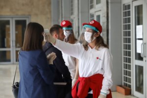 Lockdown-Υπ. Μεταφορών: Πώς θα γίνονται οι μετακινήσεις με ΙΧ, ταξί, λεωφορεία - Ολα όσα πρέπει να ξέρετε - εικόνα 3