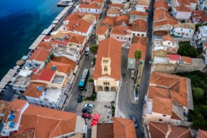 Διπλός Χριστουγεννιάτικος μποναμάς με επίδομα θέρμανσης και επιταγή ακρίβειας – Ποιοι είναι οι δικαιούχοι