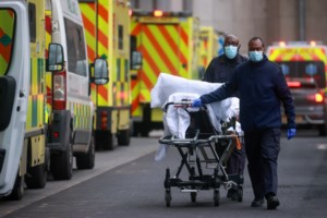 Κορονοϊός: Η Βρετανία εμβολιάζει 140 ανθρώπους το λεπτό- Πλησιάζουν τα 4 εκατομμύρια οι εμβολιασθέντες - εικόνα 2