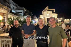 Χανιά: Βόλτα στο κέντρο της πόλης για τον Κυριάκο Μητσοτάκη - Συνομίλησε με κατοίκους [Εικόνες] - εικόνα 2