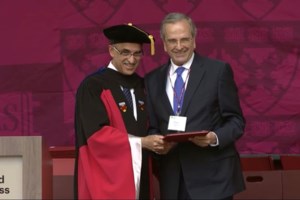 Εκλογές 2023: Γιατί  ο Αντώνης Σαμαράς ορκίστηκε μόνος του, σε άδειο κοινοβούλιο [Εικόνες] - εικόνα 5