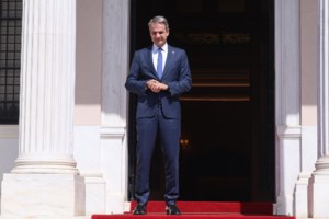 Μίνι λίφτινγκ στην κυβέρνηση - Γιατί ο Μητσοτάκης δεν προχώρησε σε ευρείες αλλαγές