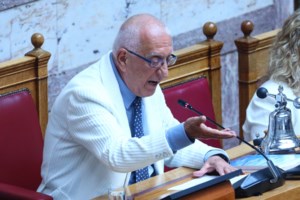 ΟΠΕΚΕΠΕ: Η κυβέρνηση προσπαθεί να κλείσει το θέμα της προανακριτικής, αλλά η αντιπολίτευση επιμένει - Κόντρα με Βενιζέλο