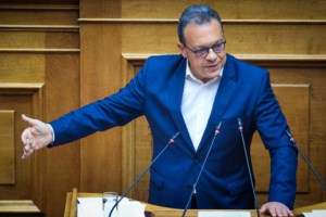 Χαρίτσης: "Η ακρίβεια έχει υπογραφή Μητσοτάκη" - Πυρά και κατά του ΣΥΡΙΖΑ - εικόνα 2