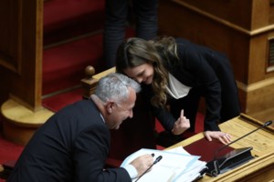 Παναγιωτόπουλος: Με ένα δημοσίευμα είχαν στόχο να παραιτηθεί ο αρχηγός ΓΕΕΘΑ ή ο θιγμένος, υποτίθεται, υπουργός - εικόνα 2