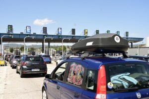 Κορινθία: Ακρωτηριάστηκε το δάχτυλο 19χρονου από σαΐτα – Τραυματίστηκε στο μάτι ο φίλος του