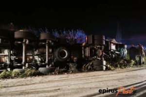 Θεσσαλονίκη: Νεκρός 23χρονος σε τροχαίο – Η μηχανή του καρφώθηκε σε μπάρες