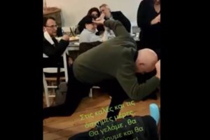 Ο Νίκος Ανδρουλάκης πανηγυρικά 6ος πρόεδρος του ΠΑΣΟΚ - Γιατί είναι διπλή η νίκη του απέναντι στον Γιώργο Παπανδρέου - εικόνα 4