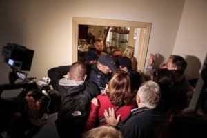 Τι έγιναν τα χρήματα που πήρε η δημοσιογράφος Ιωάννου Κολοβού από τον πλειστηριασμό: Τα πήρε όλα η εφορία για απλήρωτες κλήσεις - εικόνα 3