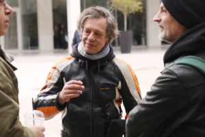 Γιάννης Τσορτέκης: Στο νοσοκομείο μετά από ξαφνική αδιαθεσία ο ηθοποιός - Αναβλήθηκαν οι παραστάσεις - εικόνα 2