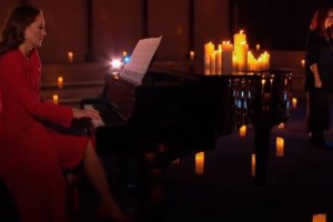 Εκθαμβωτική στα κόκκινα η Κέιτ Μίντλετον- Χαμογελαστή σε χριστουγεννιάτικη συναυλία στο Αβαείο του Γουέστμινστερ [εικόνες] - εικόνα 8