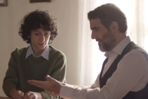 Άγριες Μέλισσες Spoiler: Η Σοφούλα προετοιμάζει τη φυγή της - Καταιγιστικές οι εξελίξεις