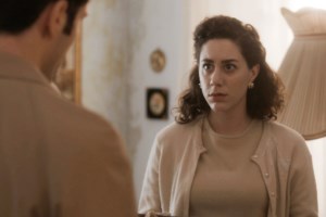 Αγριες Μέλισσες spoiler: Και ένα ευχάριστο γεγονός - Ποιο ζευγάρι ανεβαίνει τα σκαλιά της εκκλησίας