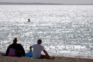 Συναγερμός στην Ιταλία: Πολύ κοντά στην απαγόρευση κυκλοφορίας μετά τις 10 το βράδυ - 10.010 νέα κρούσματα σε μια μέρα - εικόνα 5